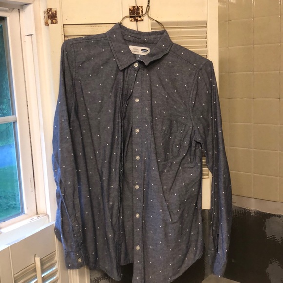 Old Navy Tops - Polka Dot Button Up